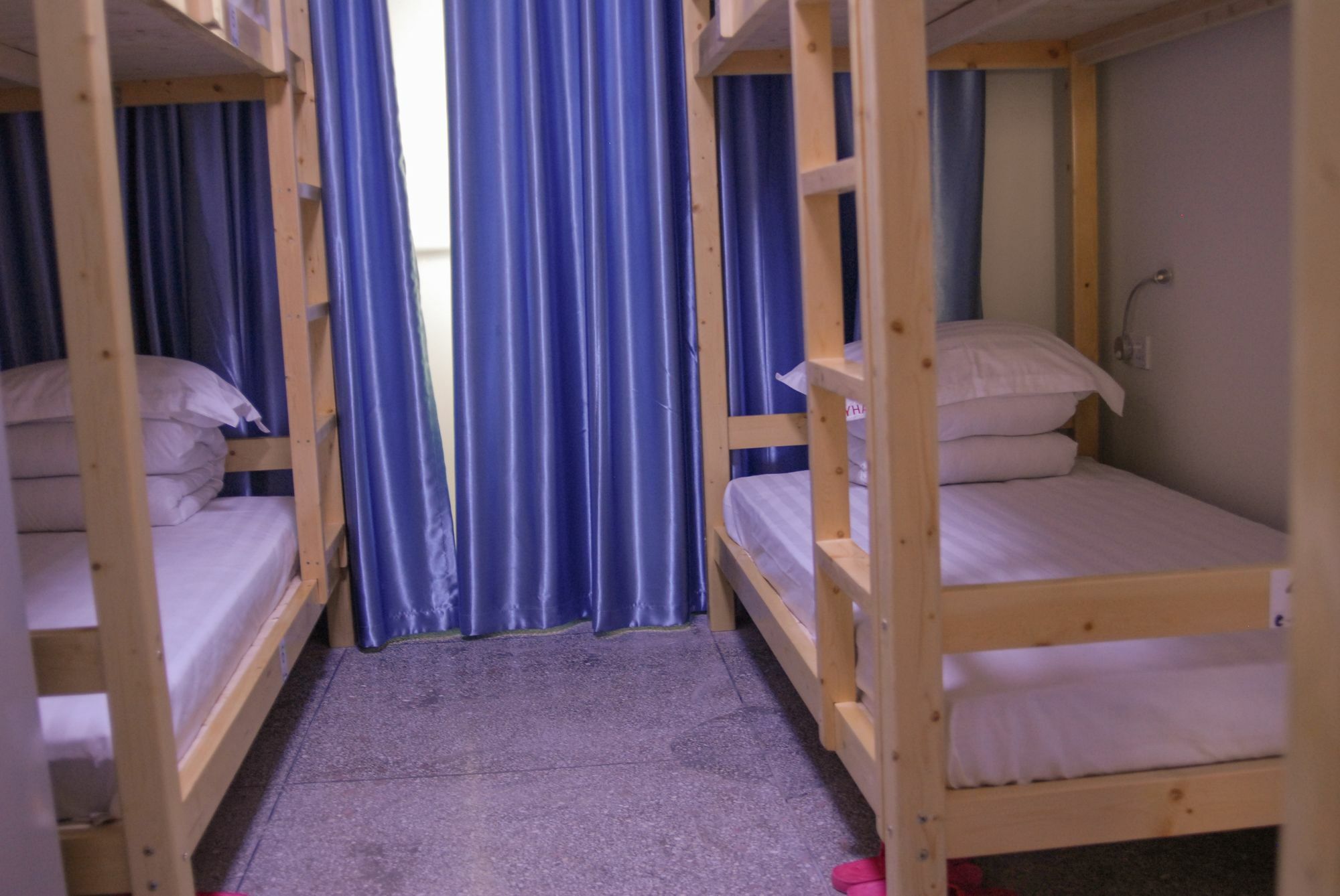 Luoyang Heartland International Youth Hostel Exterior photo
